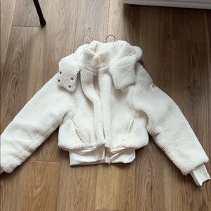 ALO Foxy Sherpa Jacket